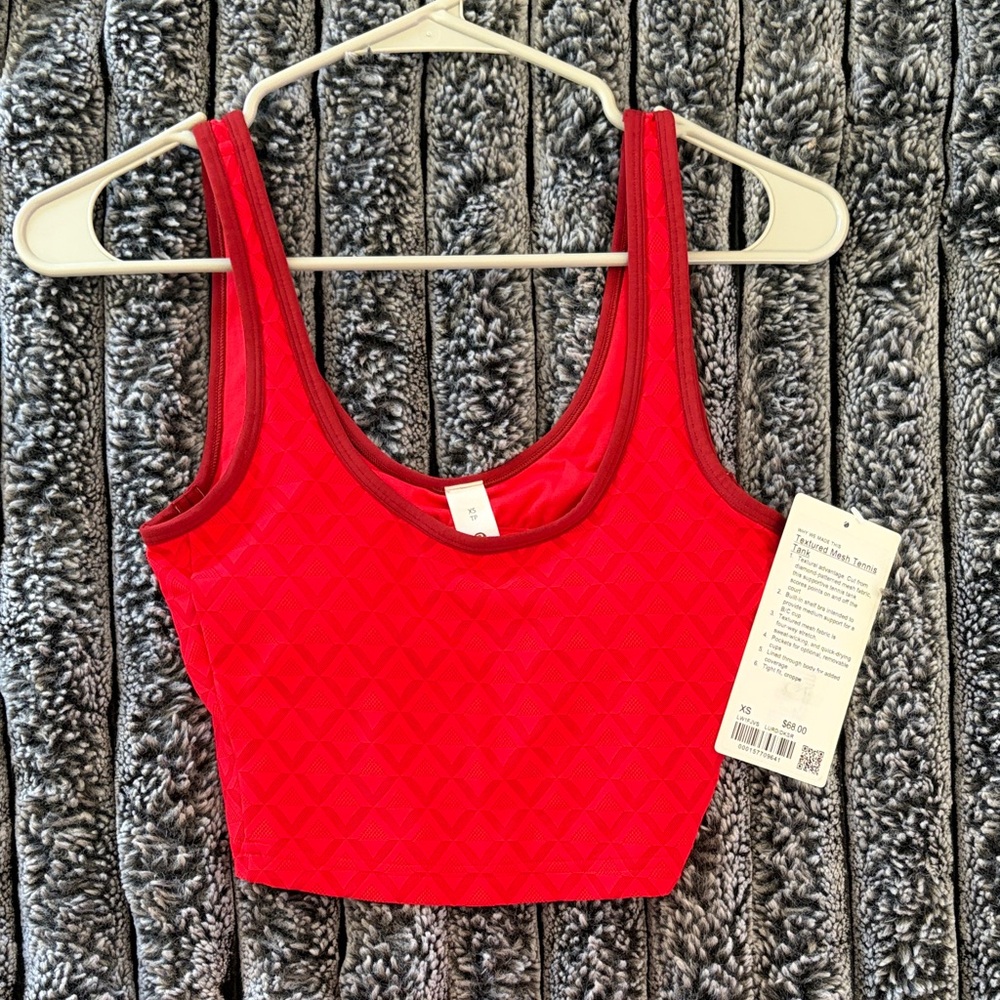 Red Women's Lululemon Tennis Tank